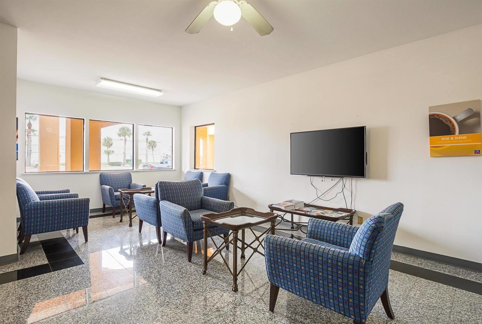 Island Inn By Oyo Galveston Beach, Tx Экстерьер фото