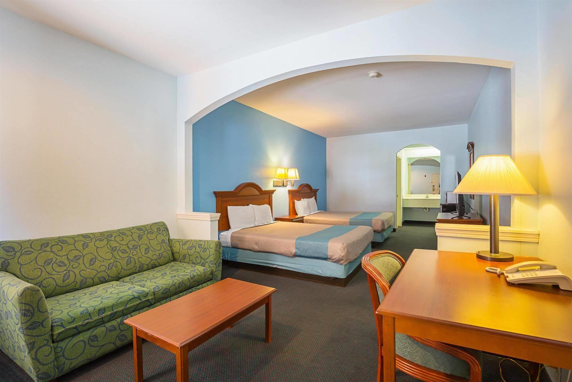 Island Inn By Oyo Galveston Beach, Tx Экстерьер фото