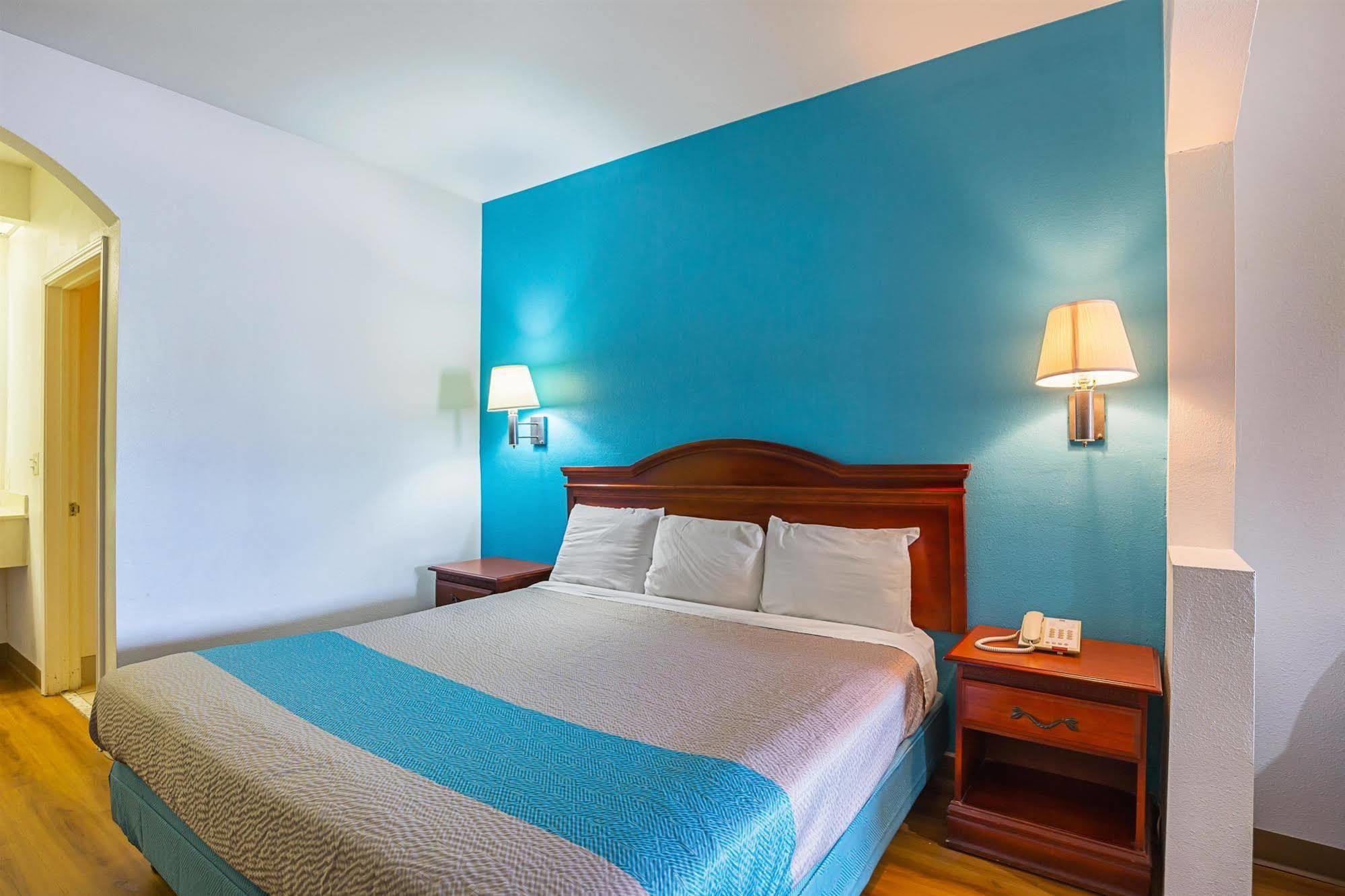 Island Inn By Oyo Galveston Beach, Tx Экстерьер фото