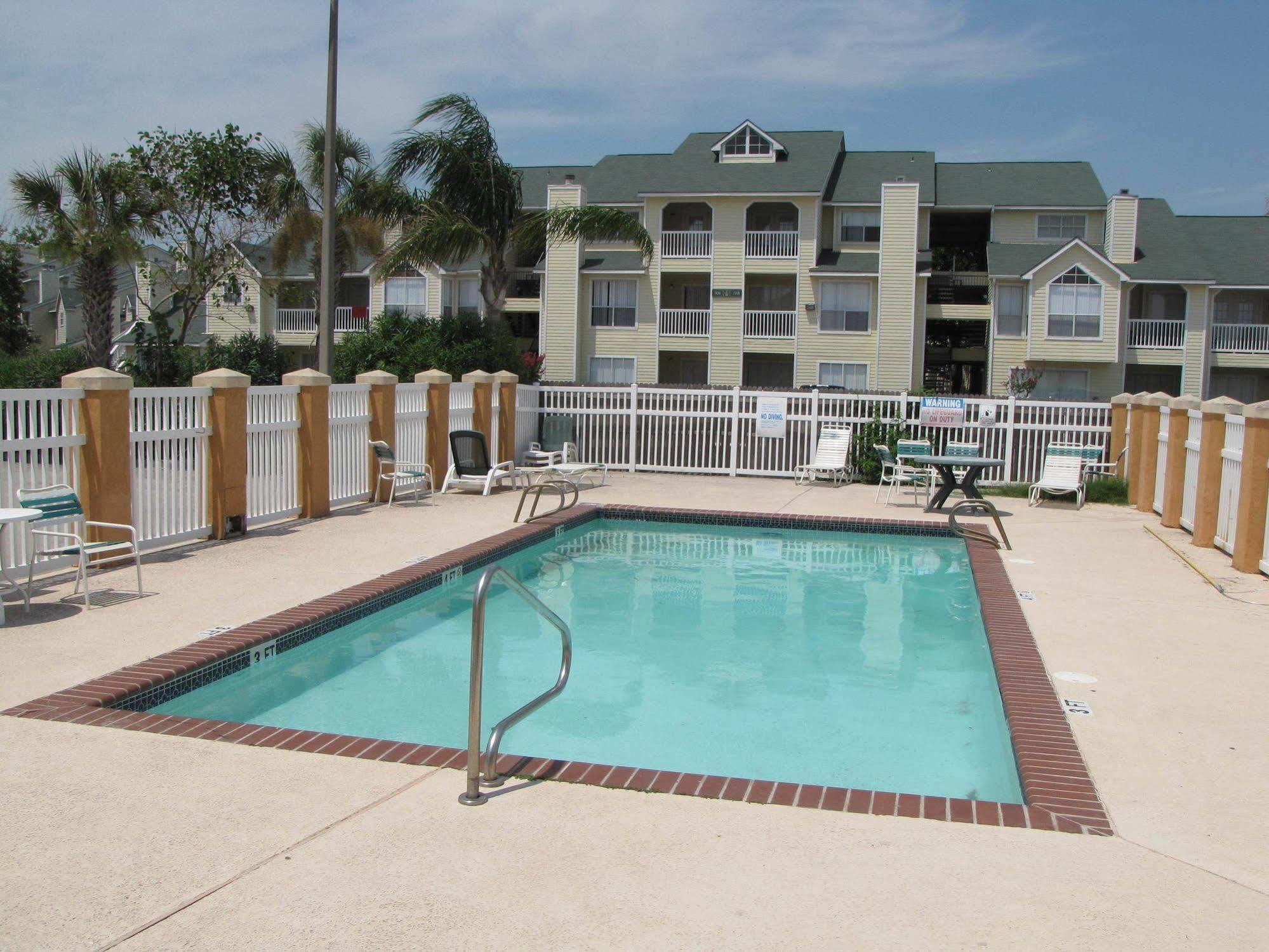 Island Inn By Oyo Galveston Beach, Tx Экстерьер фото